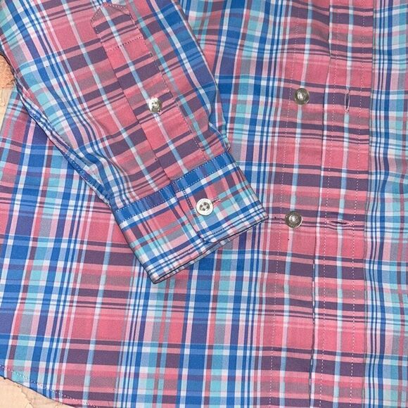 Vineyard vines boys performance fabric button down sz S 8/10 - Picture 4 of 4